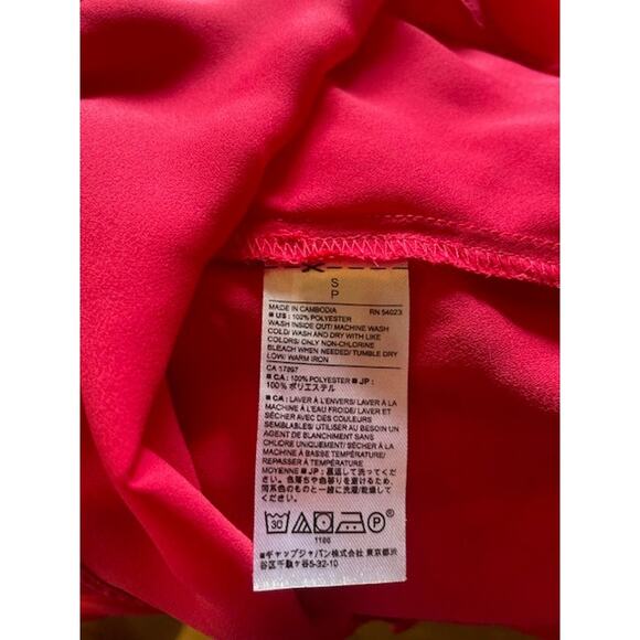 Banana Republic Size Small Women's Cap Sleeve Blouse Pink - Picture 5 of 5